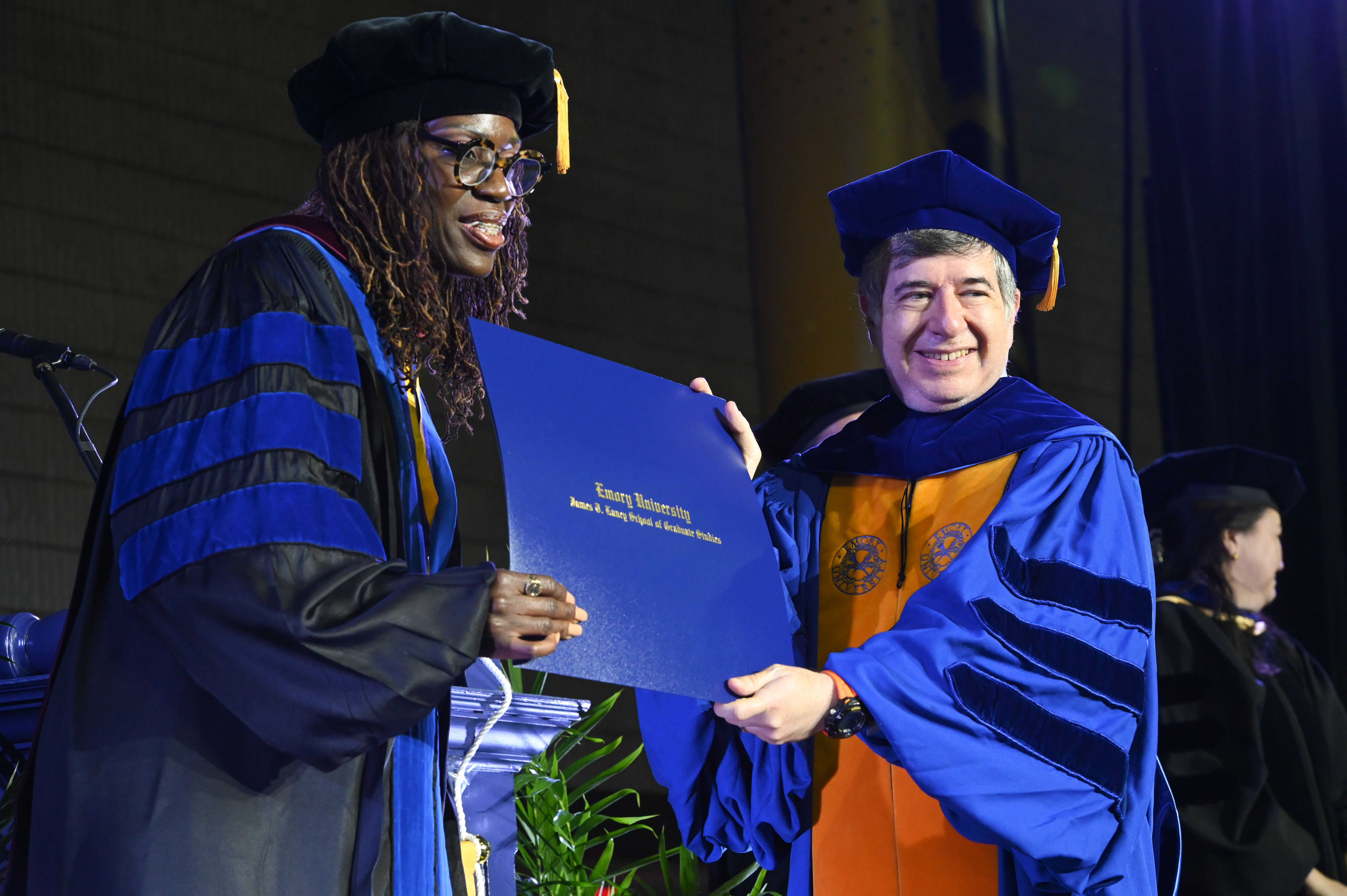 graduate receiving award 
